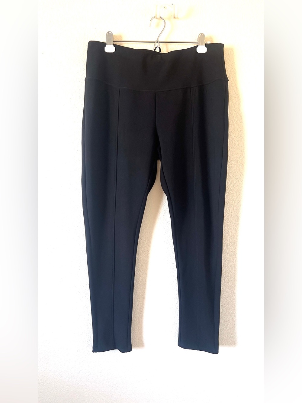 Maze Collection Classic Black Women's Ponte Leggings